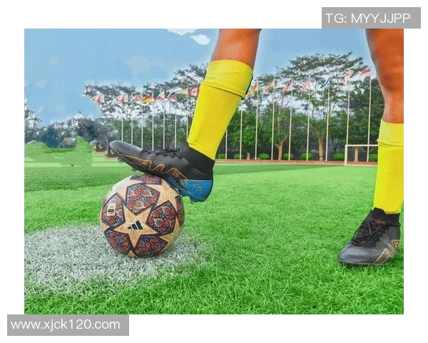 与足球明星同框瞬间,记录下梦想与激情的完美时刻 与足球明星同框瞬间,记录下梦想与激情的完美时刻