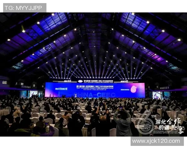 卡塔尔王子热情接见足球明星共话体育发展与未来合作